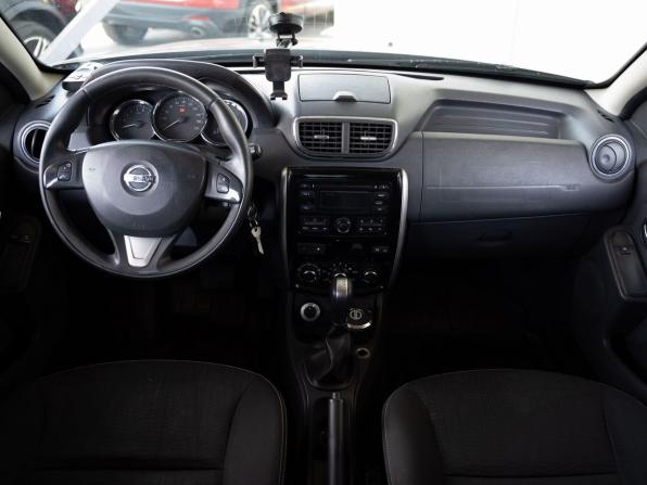 Nissan Terrano III (D10) с пробегом 2018 года, цена 1 550 000 рублей, 233444 км, внедорожник, Автокод Объявления