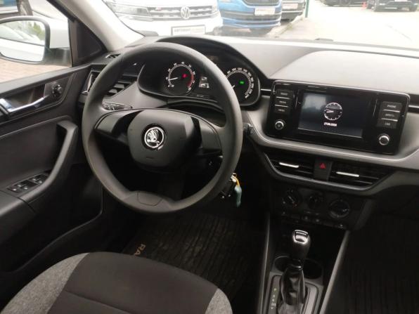 Skoda Rapid II с пробегом 2020 года, цена 1 555 000 рублей, 70161 км, лифтбек, Автокод Объявления