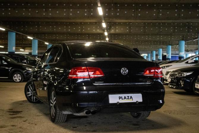 Volkswagen Passat B7 с пробегом 2011 года, цена 999 000 рублей, 238460 км, седан, Автокод Объявления