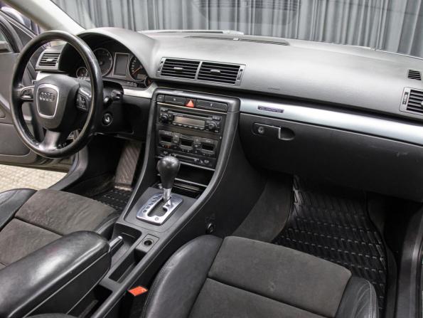 Audi A4 III (B7) с пробегом 2005 года, цена 629 000 рублей, 337249 км, седан, Автокод Объявления