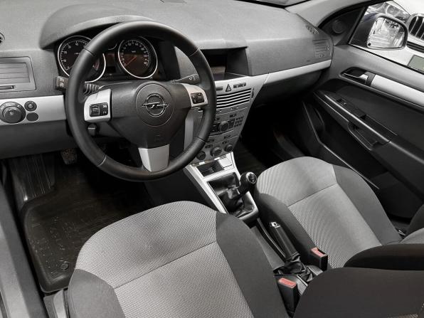 Opel Astra H Рестайлинг с пробегом 2014 года, цена 665 000 рублей, 189637 км, хэтчбек, Автокод Объявления