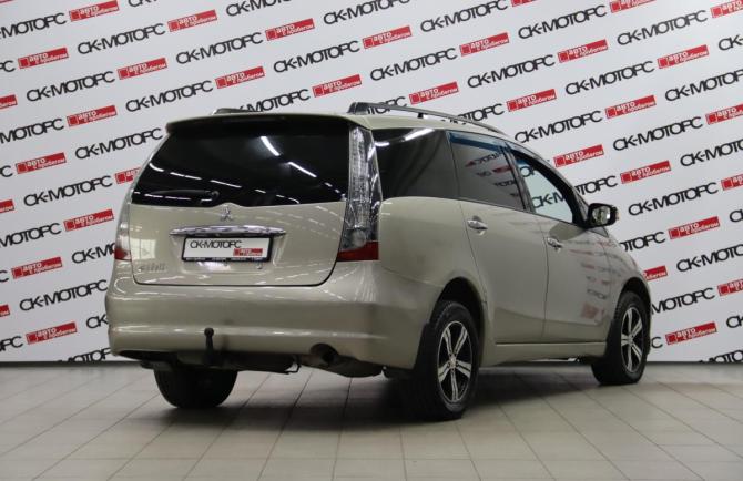 Mitsubishi Grandis I с пробегом 2006 года, цена 795 950 рублей, 211404 км, минивэн, Автокод Объявления