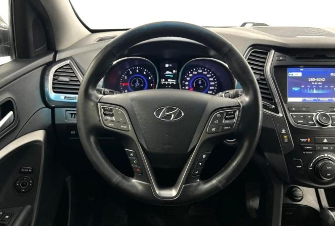 Hyundai Santa Fe III с пробегом 2013 года, цена 1 650 000 рублей, 195354 км, внедорожник, Автокод Объявления