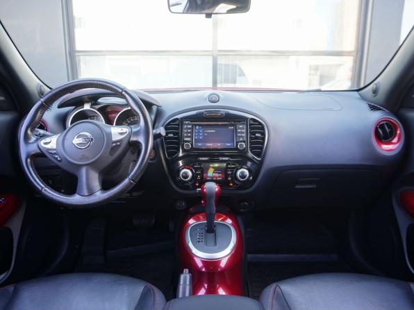Nissan Juke I Рестайлинг с пробегом 2017 года, цена 1 370 000 рублей, 103426 км, внедорожник, Автокод Объявления
