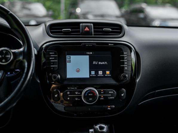 Kia Soul II Рестайлинг с пробегом 2017 года, цена 1 180 000 рублей, 214616 км, хэтчбек, Автокод Объявления