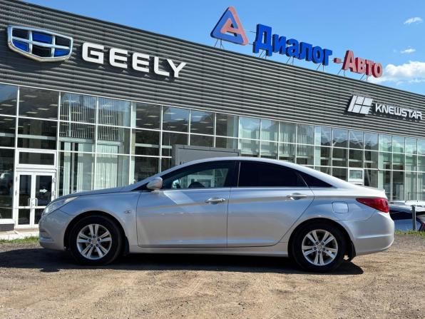 Hyundai Sonata VI (YF) с пробегом 2012 года, цена 960 000 рублей, 230176 км, седан, Автокод Объявления