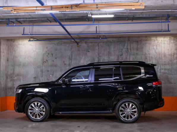 Toyota Land Cruiser 300 Series с пробегом 2021 года, цена 9 699 000 рублей, 100749 км, внедорожник, Автокод Объявления