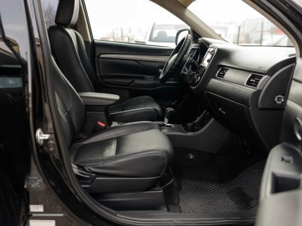 Mitsubishi Outlander III с пробегом 2012 года, цена 1 250 000 рублей, 216898 км, внедорожник, Автокод Объявления