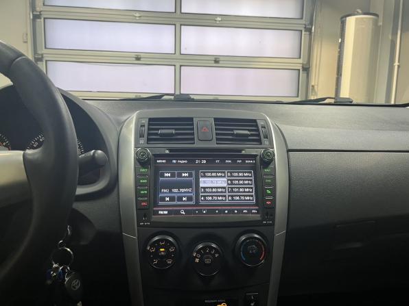 Toyota Corolla X (E140 E150) Рестайлинг с пробегом 2012 года, цена 1 125 000 рублей, 183000 км, седан, Автокод Объявления