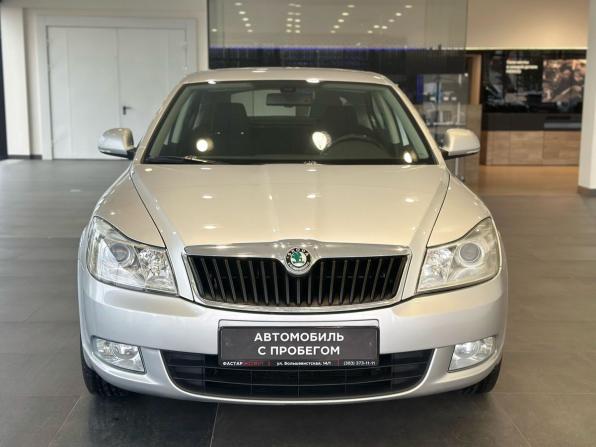 Skoda Octavia II (A5) Рестайлинг с пробегом 2011 года, цена 735 000 рублей, 183490 км, лифтбек, Автокод Объявления