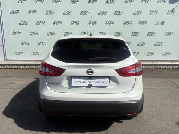 Nissan Qashqai II с пробегом 2015 года, цена 1 500 000 рублей, 107000 км, внедорожник, Автокод Объявления