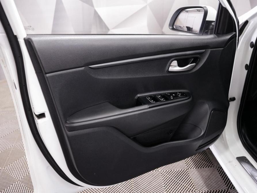 Kia Rio IV Ульяновск  - изображение 12