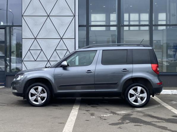 Skoda Yeti I Рестайлинг с пробегом 2017 года, цена 1 719 000 рублей, 59602 км, внедорожник, Автокод Объявления