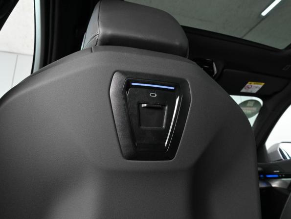 BMW 5 серии VIII (G60/G61/G68) с пробегом 2024 года, цена 7 499 000 рублей, 15000 км, седан, Автокод Объявления