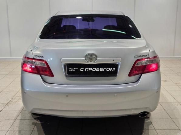 Toyota Camry VI (XV40) Рестайлинг с пробегом 2009 года, цена 1 100 000 рублей, 284000 км, седан, Автокод Объявления