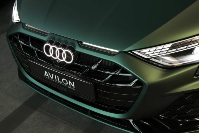 Новый Audi A3 IV (8Y) Рестайлинг 2025 года, цена 4 927 400 рублей, хэтчбек, Автокод Объявления