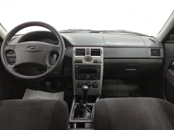 Lada (ВАЗ) Priora I с пробегом 2011 года, цена 260 000 рублей, 281492 км, хэтчбек, Автокод Объявления