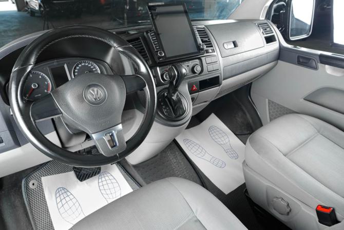 Volkswagen Transporter T5 Рестайлинг с пробегом 2014 года, цена 2 549 000 рублей, 105000 км, offers.body_type.unknown, Автокод Объявления