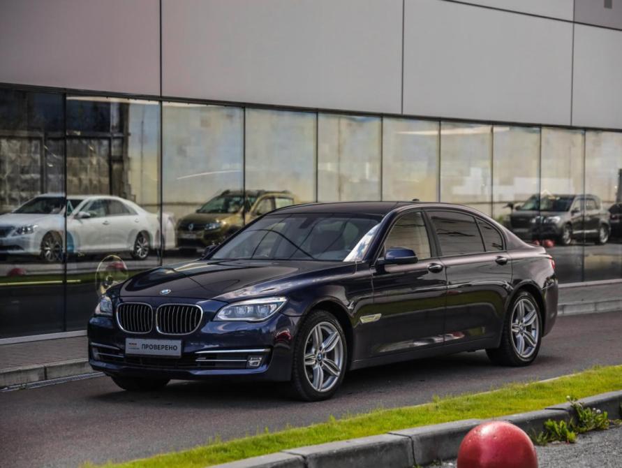 BMW 7 серии V (F01/F02/F04) Рестайлинг Санкт-Петербург  - изображение 3