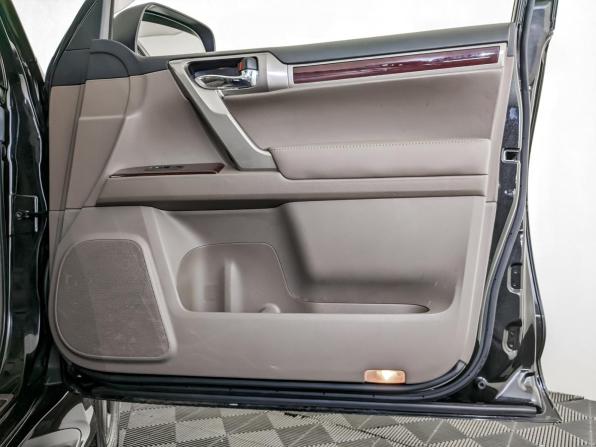 Lexus GX II Рестайлинг с пробегом 2015 года, цена 4 500 000 рублей, 135293 км, внедорожник, Автокод Объявления