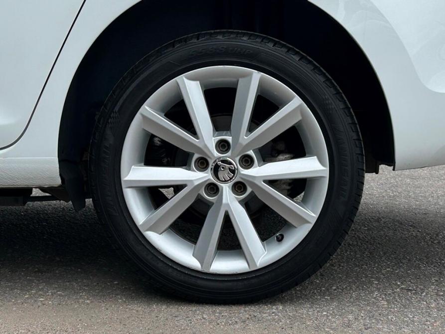 Skoda Rapid I Санкт-Петербург  - изображение 20