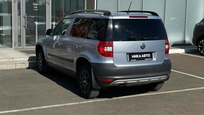 Skoda Yeti I с пробегом 2012 года, цена 796 000 рублей, 220046 км, внедорожник, Автокод Объявления