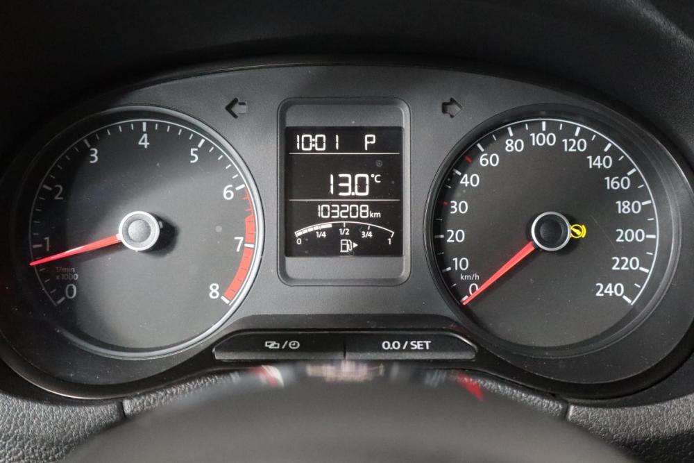 Volkswagen Polo V Рестайлинг Санкт-Петербург  - изображение 17