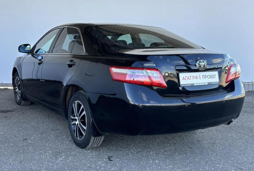 Toyota Camry VI (XV40) Рестайлинг Киров  - изображение 8