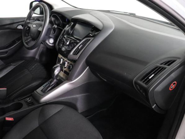 Ford Focus III с пробегом 2011 года, цена 580 000 рублей, 196347 км, хэтчбек, Автокод Объявления