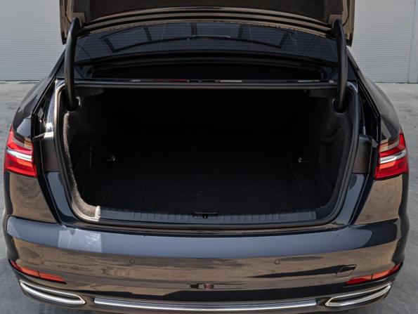 Audi A6 V (C8) с пробегом 2019 года, цена 4 550 000 рублей, 113751 км, седан, Автокод Объявления