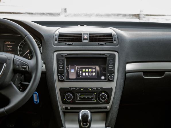 Skoda Octavia II (A5) Рестайлинг с пробегом 2013 года, цена 978 000 рублей, 162069 км, универсал, Автокод Объявления