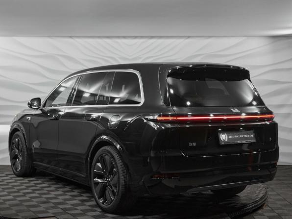 Новый Li Auto (Lixiang) L9 I Рестайлинг 2025 года, цена 11 790 000 рублей, внедорожник, Автокод Объявления