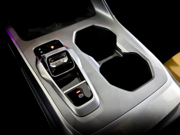 GAC GS3 с пробегом 2024 года, цена 2 100 000 рублей, 13370 км, внедорожник, Автокод Объявления