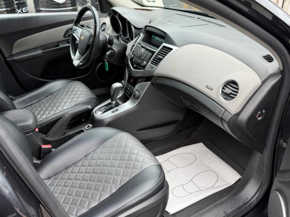 Chevrolet Cruze I с пробегом 2012 года, цена 649 000 рублей, 282000 км, хэтчбек, Автокод Объявления