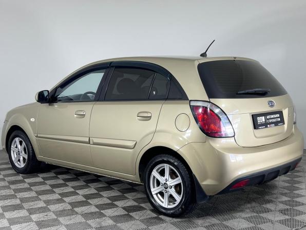 Kia Rio II Рестайлинг с пробегом 2011 года, цена 550 000 рублей, 166192 км, хэтчбек, Автокод Объявления