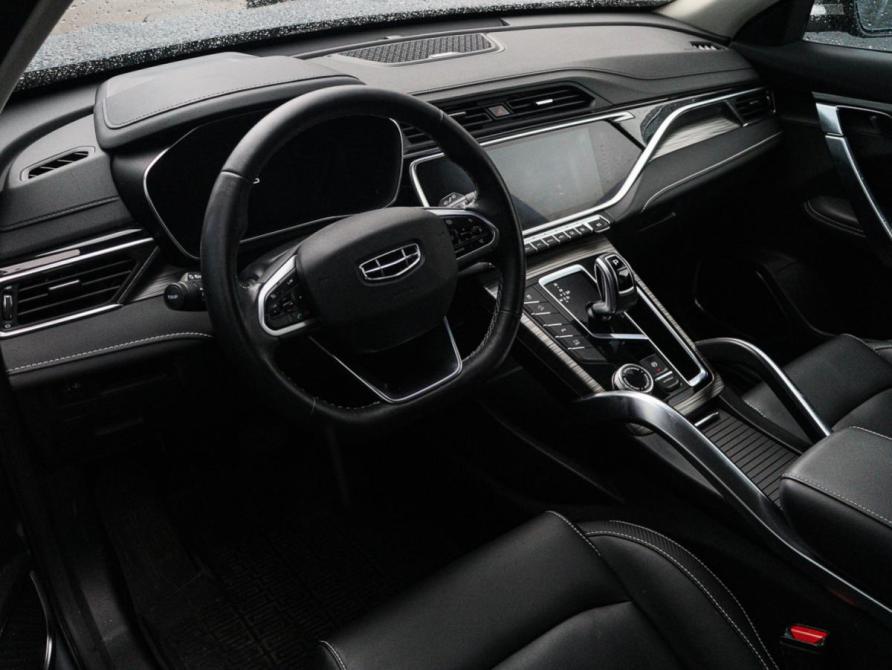 Geely Atlas Pro Москва  - изображение 13