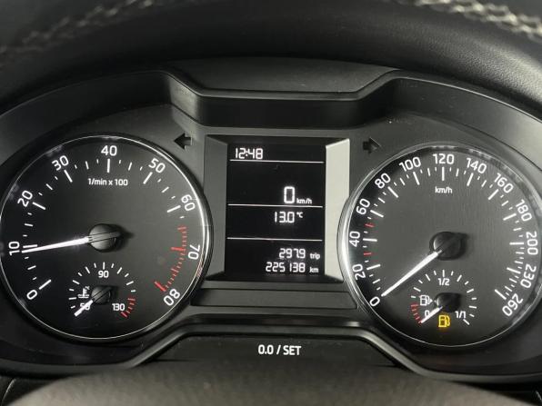 Skoda Octavia III (A7) с пробегом 2014 года, цена 990 000 рублей, 225000 км, лифтбек, Автокод Объявления