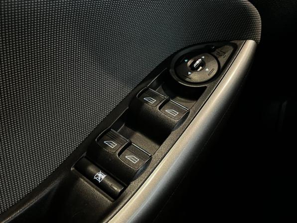 Ford Focus III с пробегом 2013 года, цена 820 000 рублей, 136464 км, хэтчбек, Автокод Объявления