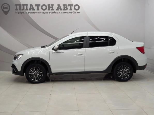 Renault Logan II Рестайлинг с пробегом 2021 года, цена 1 194 000 рублей, 72000 км, седан, Автокод Объявления