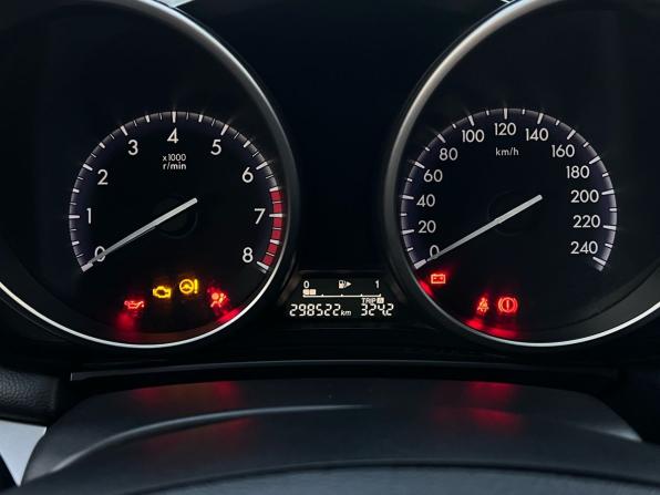 Mazda 3 II (BL) Рестайлинг с пробегом 2012 года, цена 825 000 рублей, 298522 км, седан, Автокод Объявления