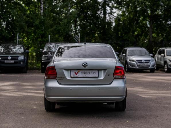 Volkswagen Polo V с пробегом 2013 года, цена 655 000 рублей, 176606 км, седан, Автокод Объявления