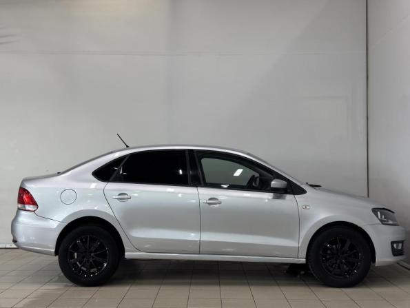 Volkswagen Polo V с пробегом 2010 года, цена 500 000 рублей, 190242 км, седан, Автокод Объявления