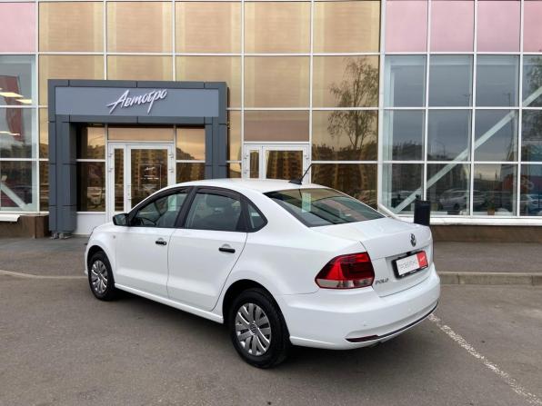 Volkswagen Polo V Рестайлинг с пробегом 2018 года, цена 1 175 000 рублей, 80000 км, седан, Автокод Объявления