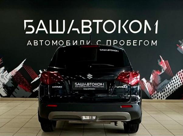 Suzuki Vitara II Рестайлинг с пробегом 2020 года, цена 1 700 000 рублей, 136518 км, внедорожник, Автокод Объявления