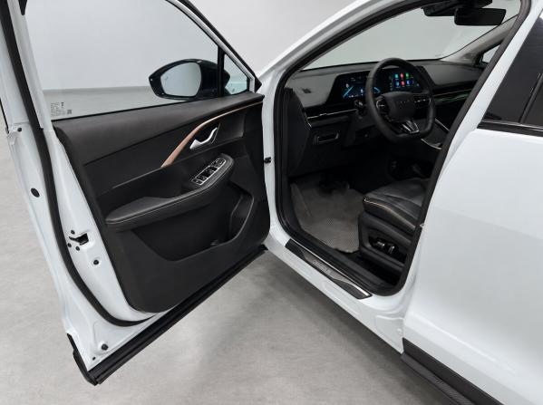 Omoda C5 I с пробегом 2023 года, цена 1 900 000 рублей, 48000 км, внедорожник, Автокод Объявления