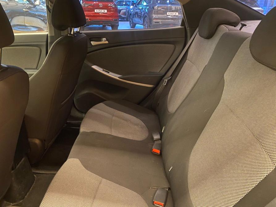 Hyundai Solaris I Санкт-Петербург  - изображение 20