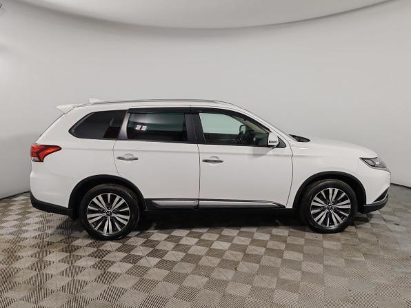 Mitsubishi Outlander III Рестайлинг 3 с пробегом 2019 года, цена 2 449 000 рублей, 81106 км, внедорожник, Автокод Объявления