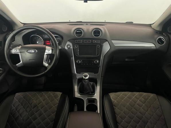 Ford Mondeo IV Рестайлинг с пробегом 2014 года, цена 895 000 рублей, 200232 км, седан, Автокод Объявления