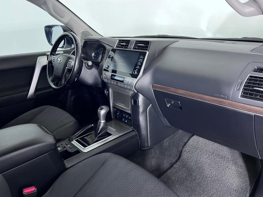 Toyota Land Cruiser Prado 150 Series Рестайлинг 3 Ростов-на-Дону  - изображение 13