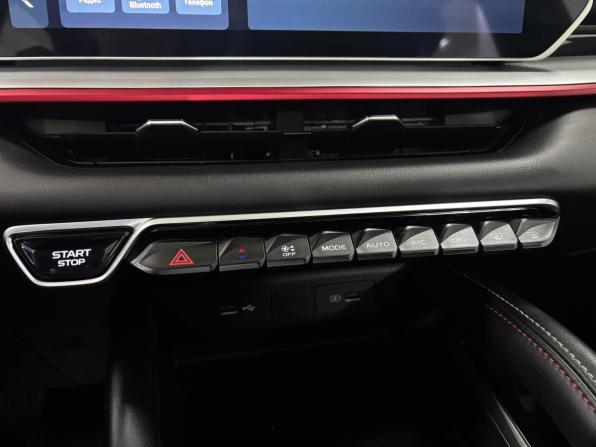 Geely Coolray I Рестайлинг с пробегом 2023 года, цена 2 030 000 рублей, 31835 км, внедорожник, Автокод Объявления